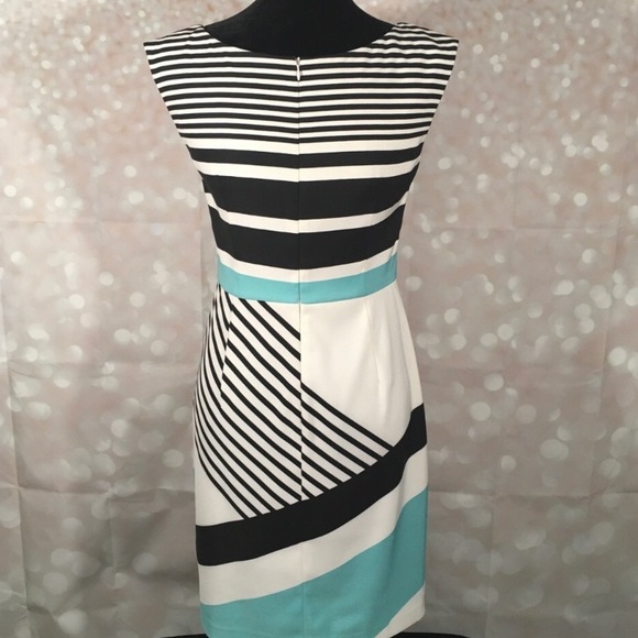 London Times Striped Sleeveless Dress - Picture 3 of 7